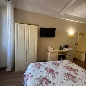 Termini Station Holidays Guest house Rome