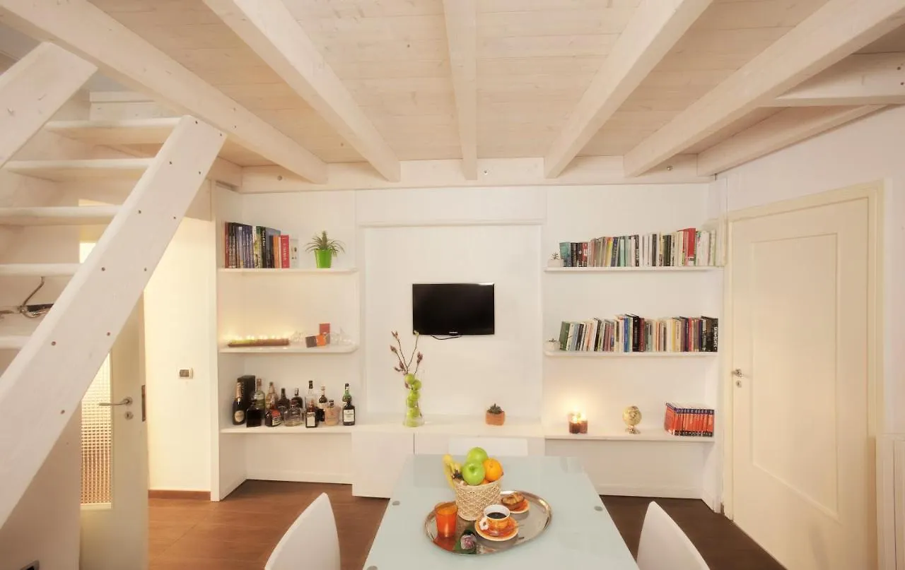 Nonna Jole Bed & Breakfast Lecce 2*,  Italy