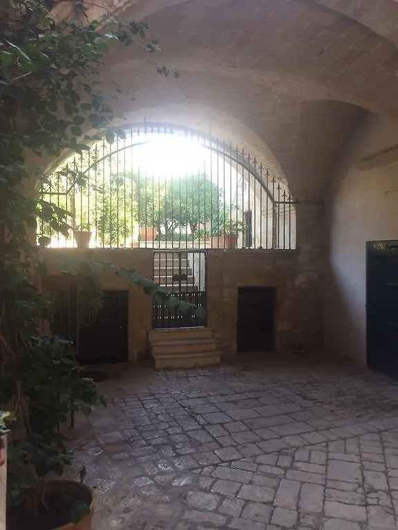 Nonna Jole Bed & Breakfast Lecce 2*,  Italy